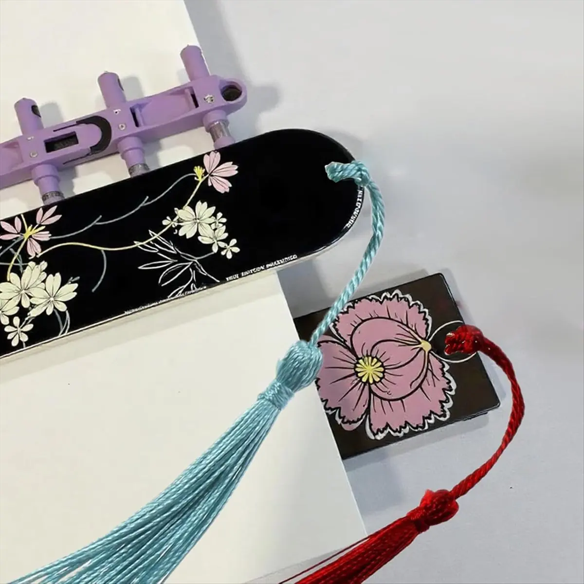 Super Sale Glue Mold Bookmark Mold with 20 Tassel Bookmark Mold Kit Bookmark Epoxy Resin Casting Mold for DIY Bookmark Making