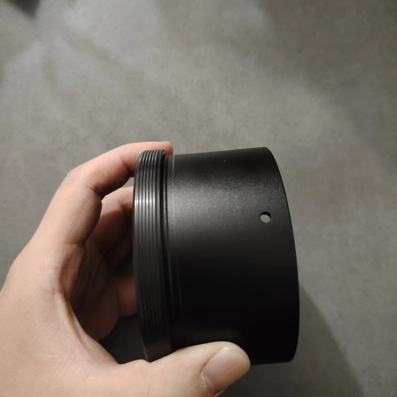 

Цельнометаллический держатель объектива диаметром 83 мм (1 шт.) для астрономических телескопов с пластиковой крышкой для объектива, для самостоятельной сборки