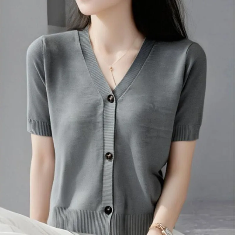 

Fashion White Short Sleeve Sweaters Knitted Sweater Women Cardigans V-Neck Knit Sweater Cardigan Women Tops Women Clothing Q3369