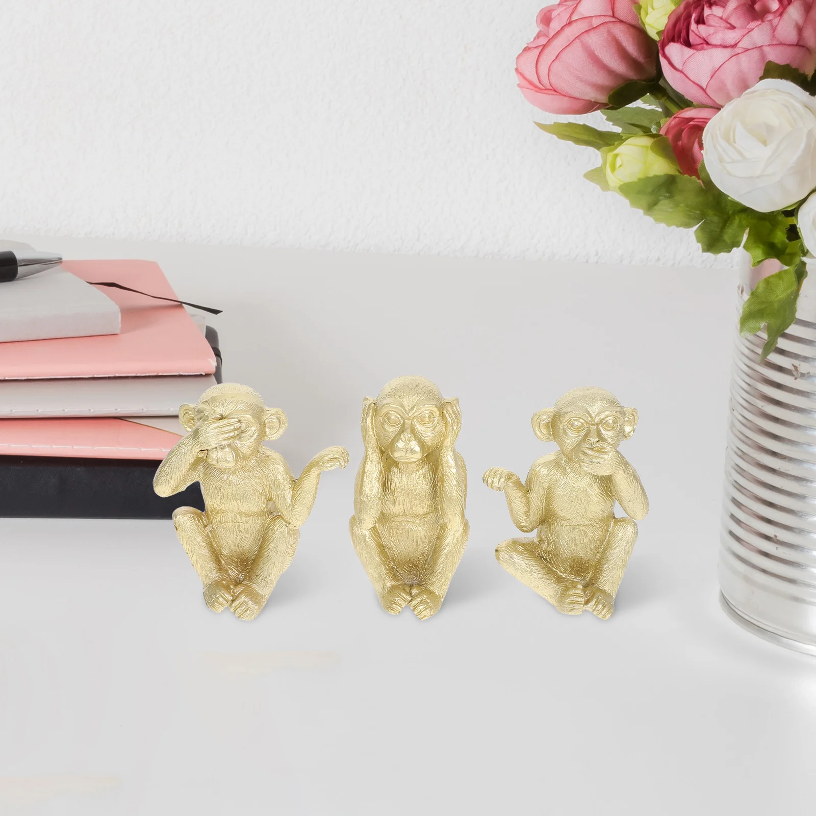 

3Pcs Resin Monkey Statue Desktop Animal Decor Creative Resin Craft Ornaments for Home Office Tabletop Decoration
