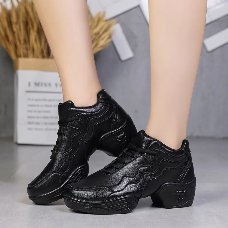 

New Jazz Adult Soft Bottom Dance Shoes Women's Square Dance Shoes Dance Shoes Soft Bottom Middle Heel