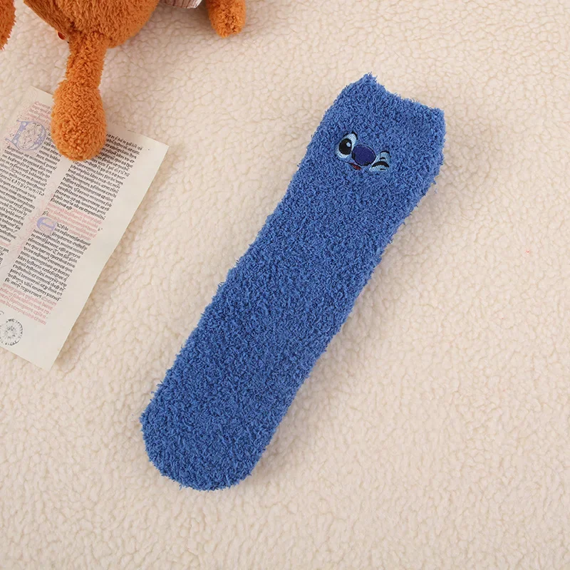 Disney Stitch Flauschige Socke Anime Winter Warme Verdickte Korallen Fleece Socken Weiche Bequeme Schlafen Stickerei Anti-slip Socken