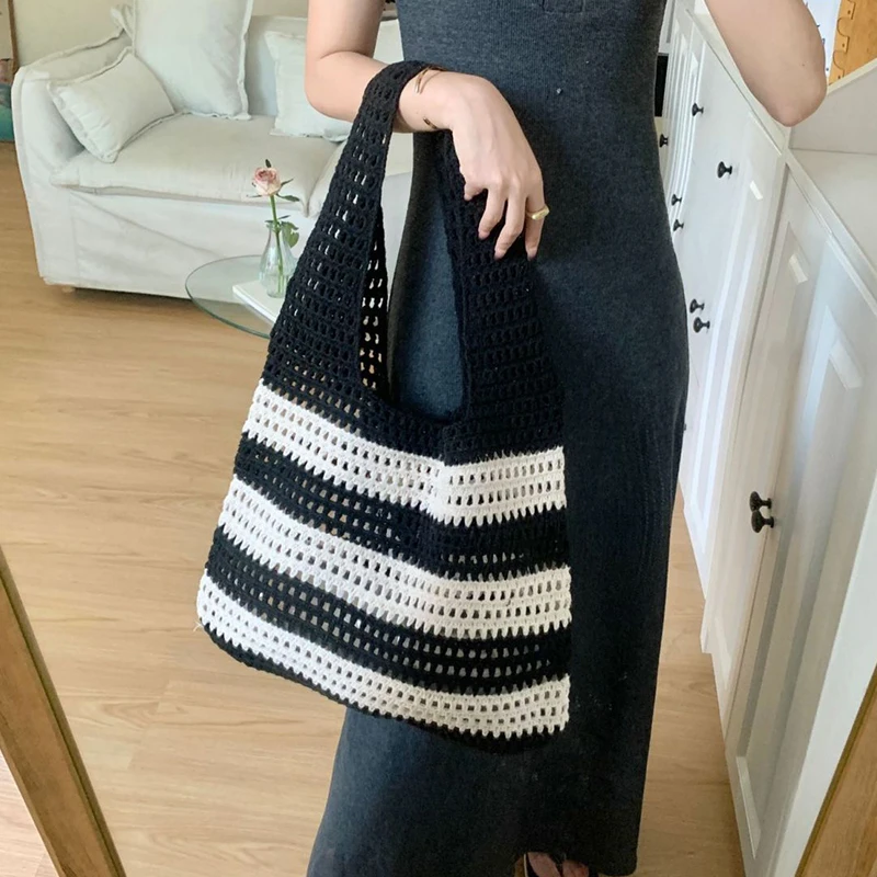 

Wool Plush Woven Women Shoulder Bags Ladies Stripe Designer Knitted Braid Handbags Tote Summer Beach Shopper Purses