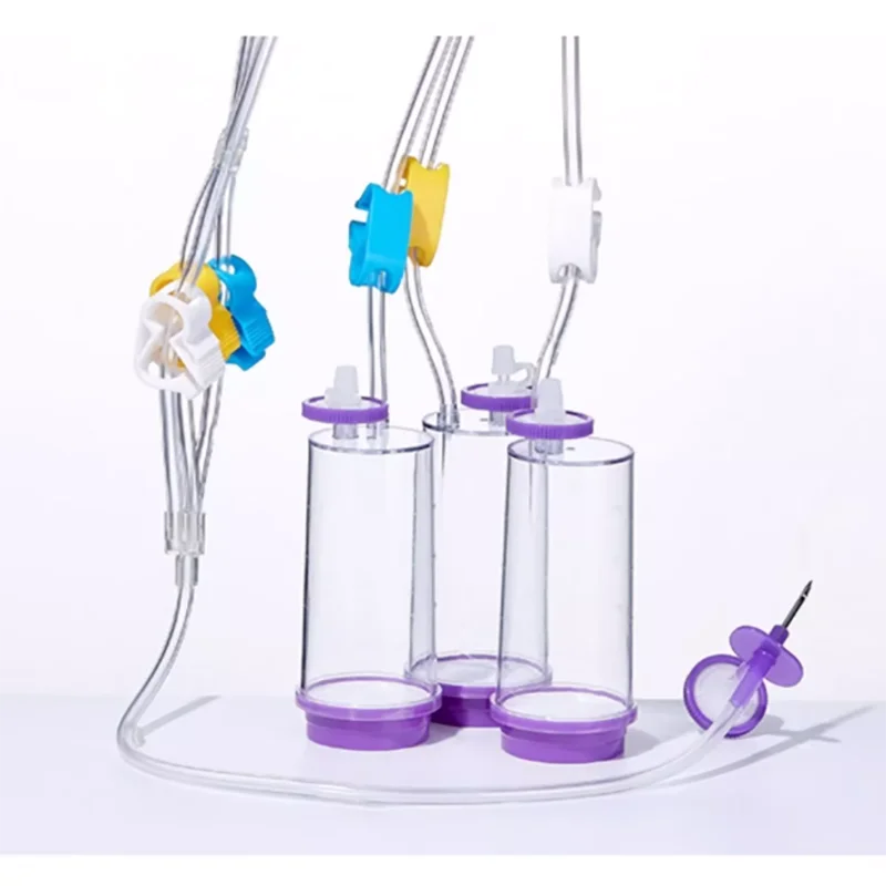 Disposable bacterial culture incubator, sterile, fully enclosed and leak-free, double needle equipped with triple filter