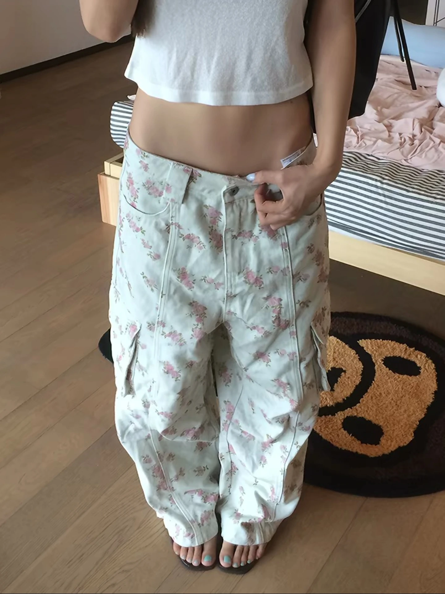 plus Size American Retro Floral Print Multi Pocket Work Pants Loose Casual Unisex High Waist Denim Wide Leg Pants