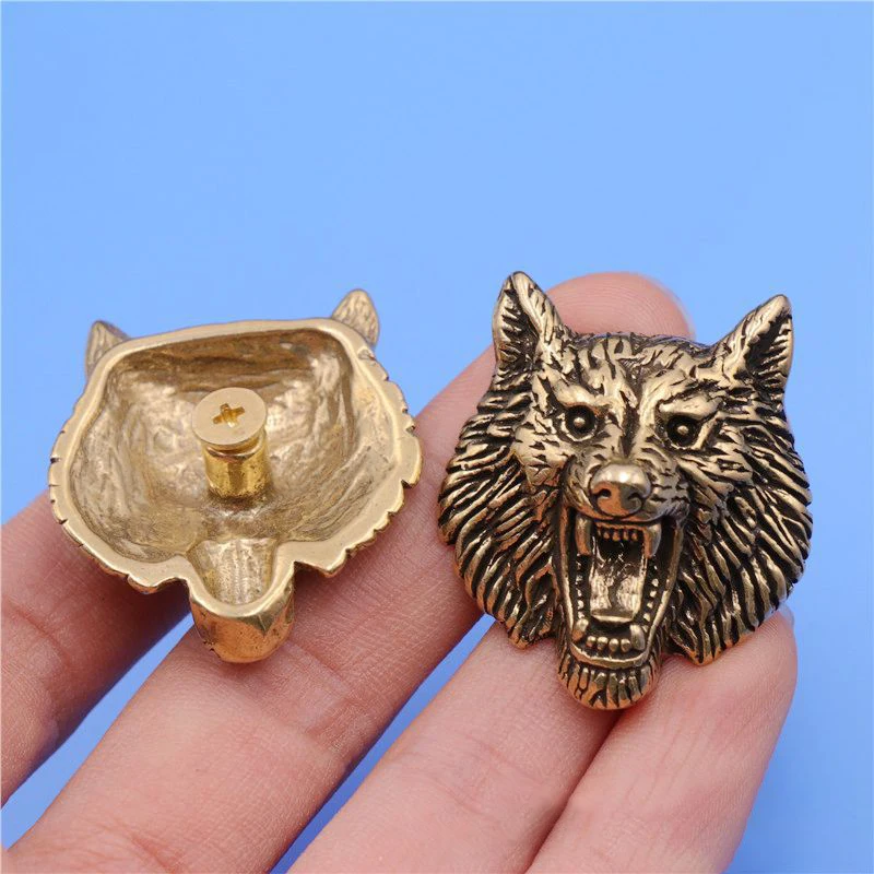 2X Vintage Engraving Wolf Head Brass Decorative Buckle Stereoscopic Conchos Screw Back Button DIY Leather Decoration Accessories