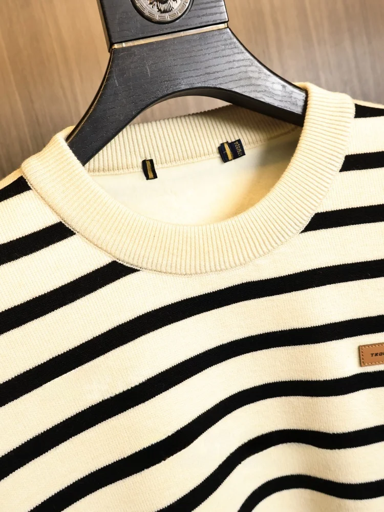 Men's Fleece Lined Thickened Knitted Sweater round Neck Color Block Striped Warm Fashionable Skin-friendly Autumn Winter Top