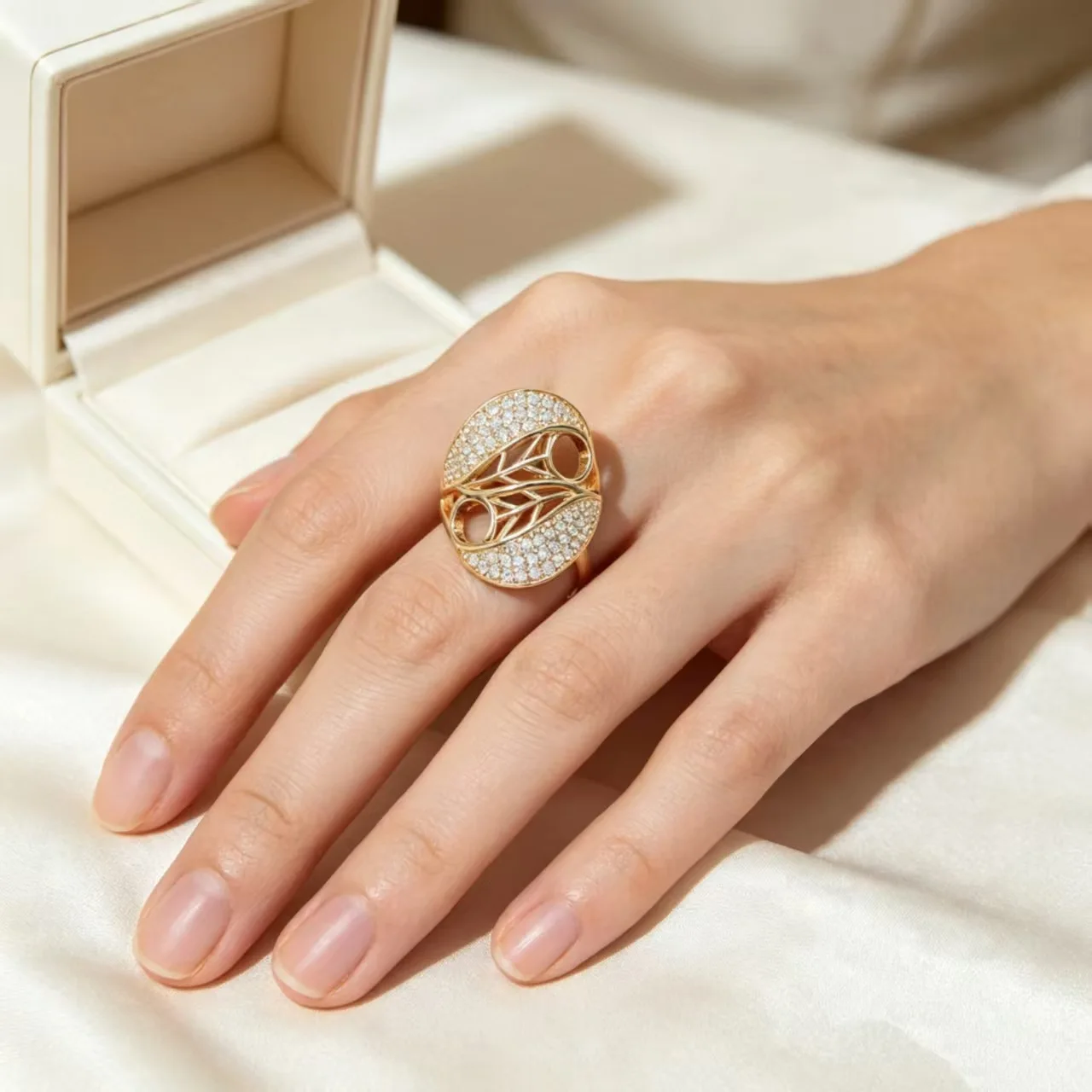 Trending Light Luxury Copper Inlaid Zircon Open Ring, Classic Exquisite Versatile High‑End Finger Jewelry for Women