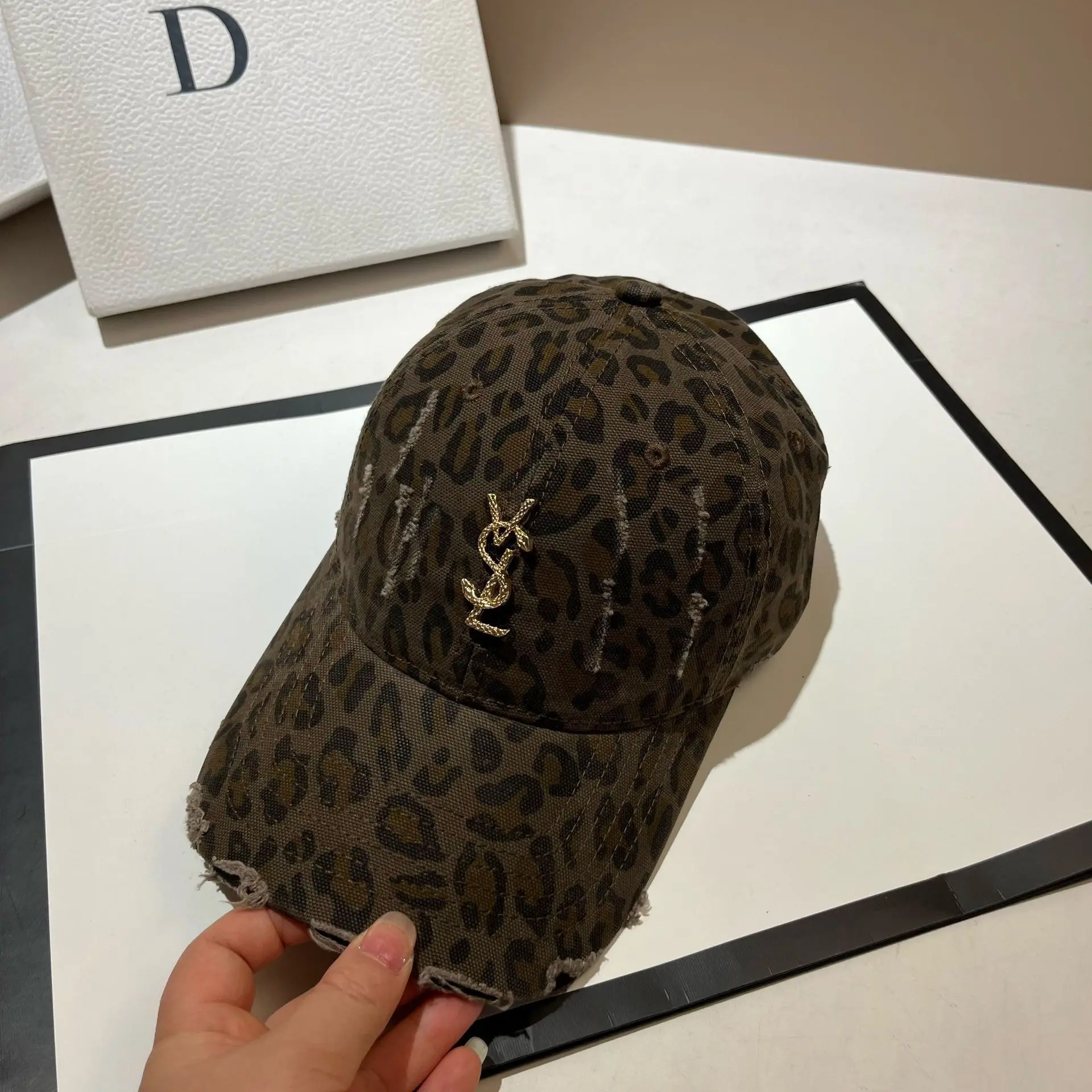 여성용 겨울 따뜻한 울 버킷햇, 패션 슬라우치 비니, 얼굴 슬림 효과