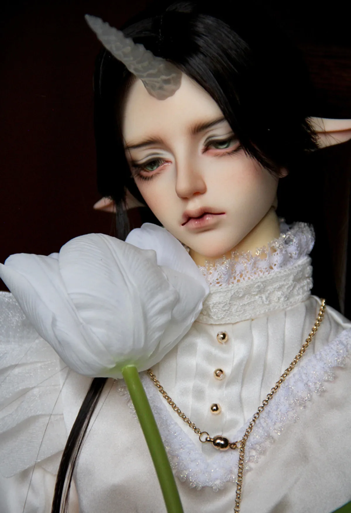 

New authentic bjd sd doll 1/3 young nectar manufacturers low price hot toy Boy transparent horns unicorn high-grade resin spot