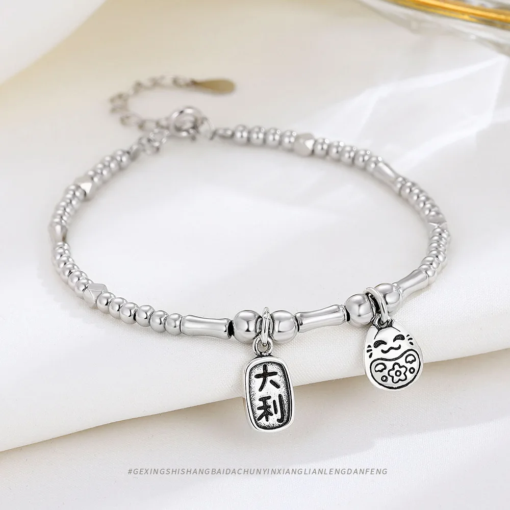 Fashionable S925 Sterling Silver Bracelet with Lotus Flower Charm for Purity and Enlightenment