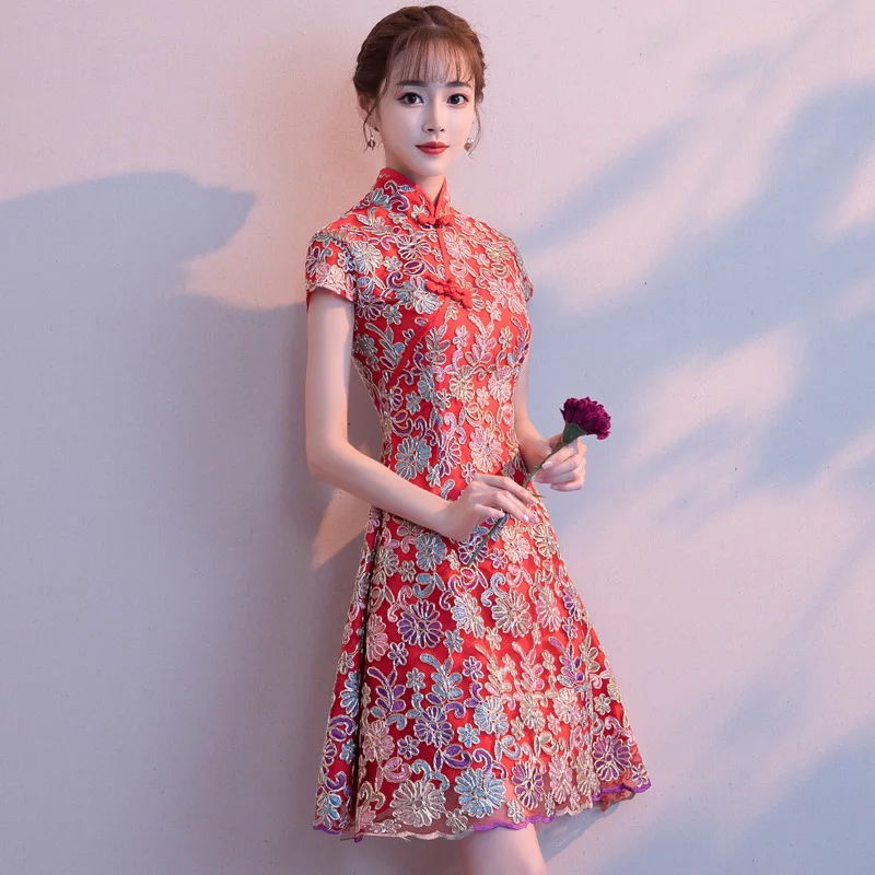 

Lace Flowers Embroidery A-Line Banquet Dresses Vintage Mandarin Collar Chinese Gown Cheongsam Skirt Wedding Party Dress Vestidos