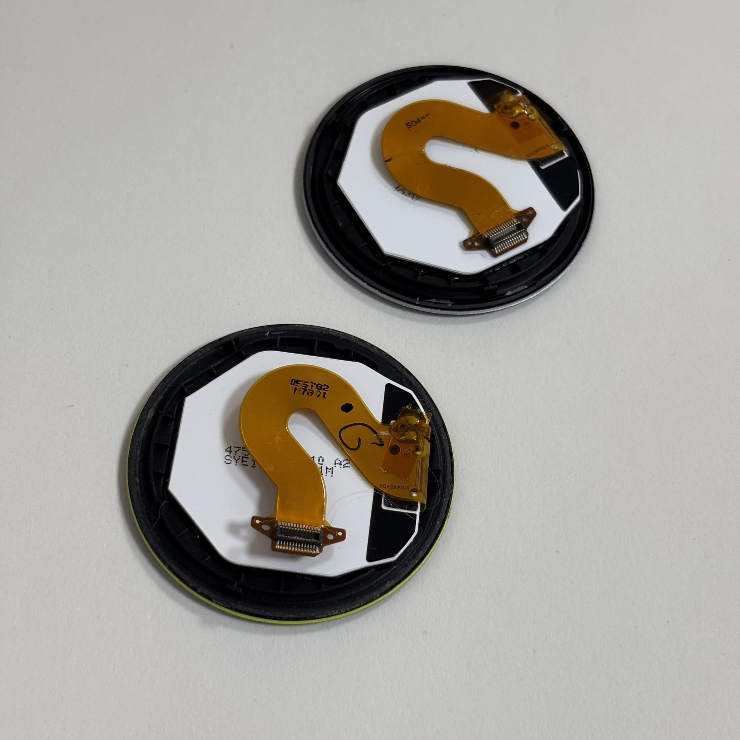 For Garmin Forerunner 935 Forerunner 945 Display Screen With Glass Panel LCD Repair Parts (Optional)