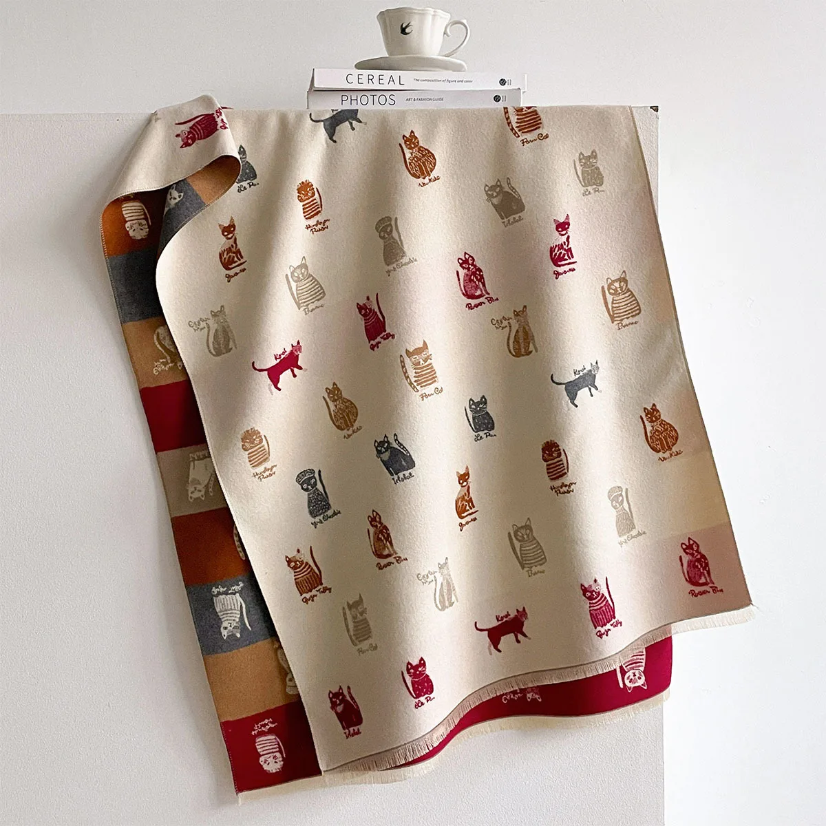 Winter Fashionable Cream Red Vintage Multicolor Cartoon Cat Print Cashmere Feel Scarf Women Thick Fringed Reversible Shawl Wrap