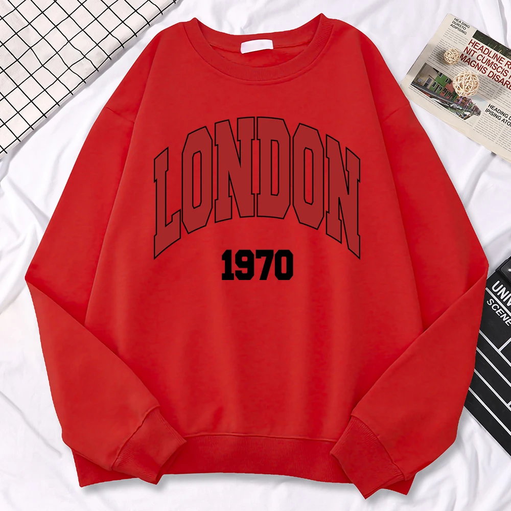 Winter Harajuku Women\'S Pullover London 1970 Letter Printing Hoodies Comfortable All-Math Sweatshirt Crewneck Loose Female Tops