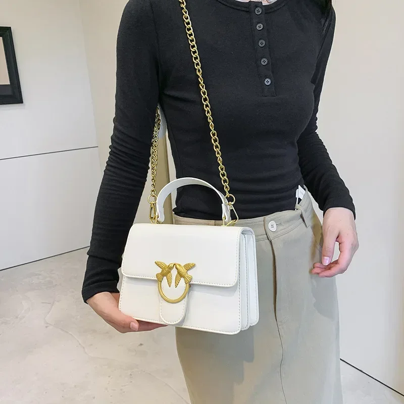 2025 Trendy Noble Explosive Women's Bag - New Versatile Design, Premium Texture Chain, Popular Underarm Crossbody Bag