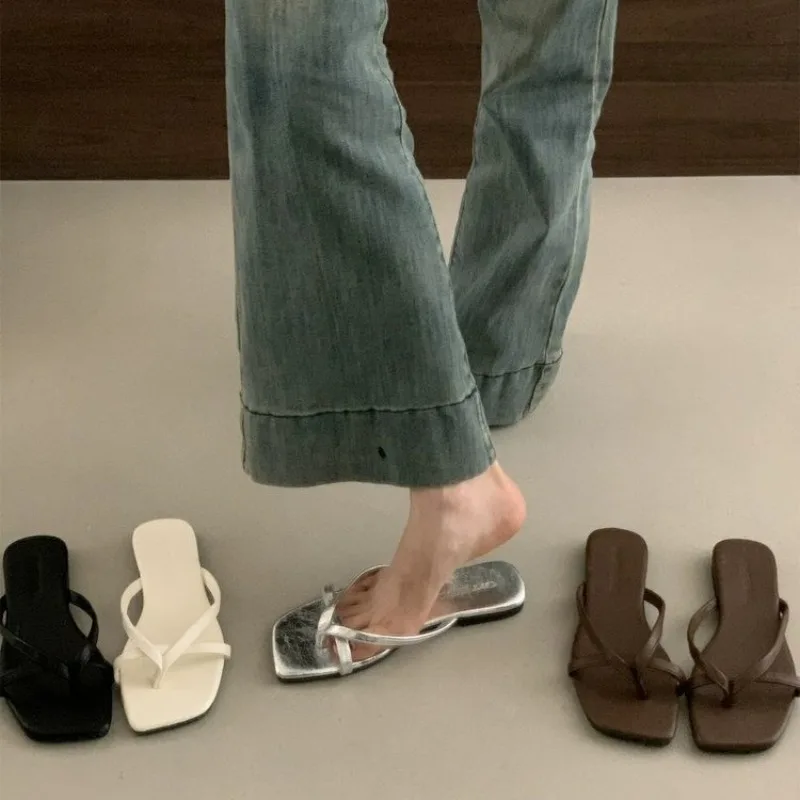 Flip-flops Women 20265 Summer Outside Wear Holiday Seaside Flat Bottom Beach Sandals Slppers Casual Soft Female Slides