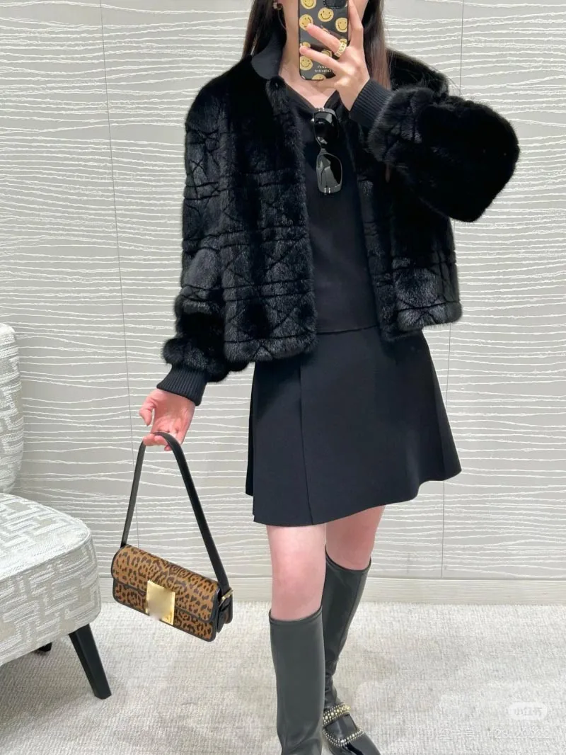 2024 Autumn/Winter New Women\'s Coat Fashion Exquisite Zipper Top Custom Fur Coat Women\'s High End Clothing Coat