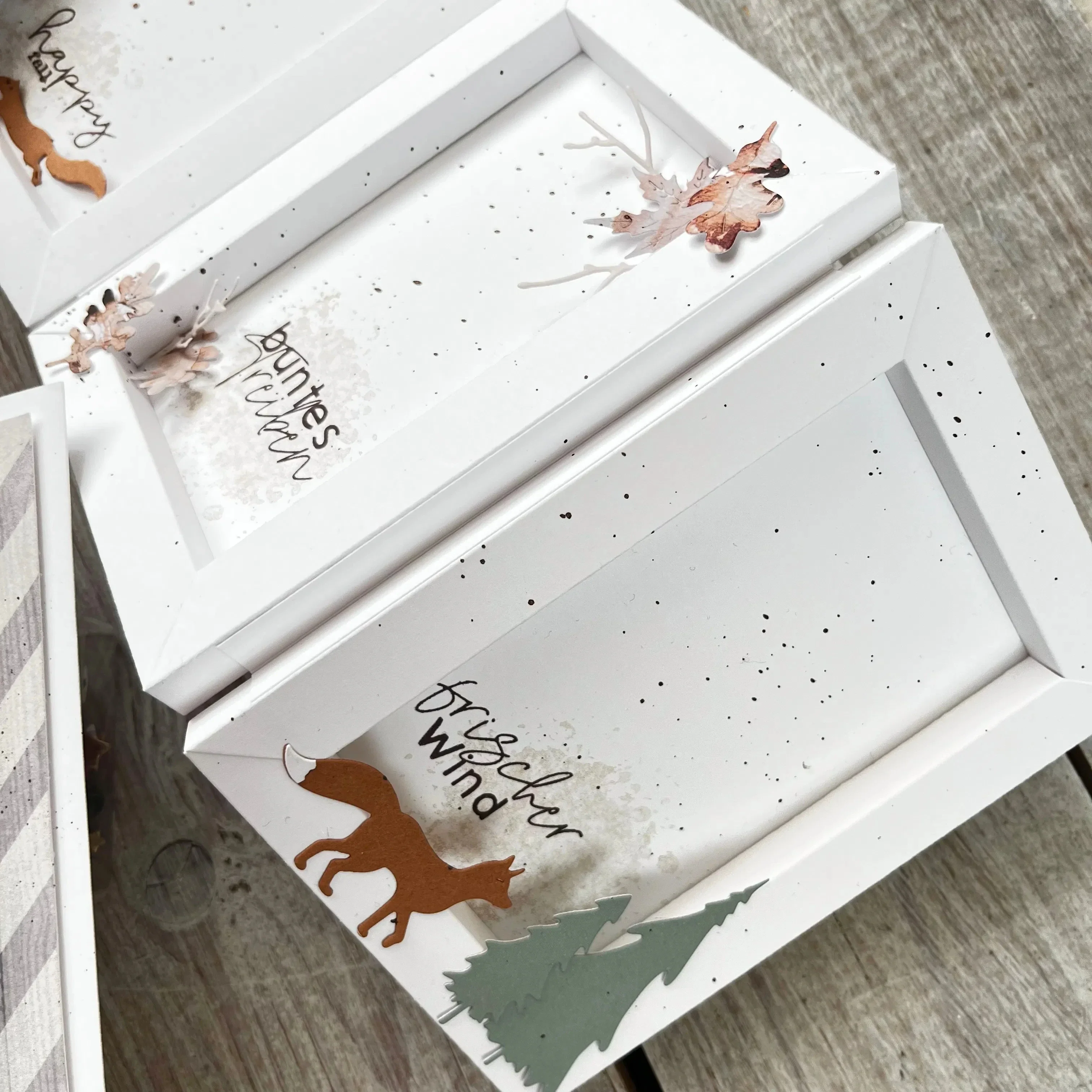 إطار كريستينج 2025 قوالب القطع المعدنية الجديدة DIY بها بنفسك سكرابوكينغ الحرف صانع ألبوم صور قالب اليدوية الديكور