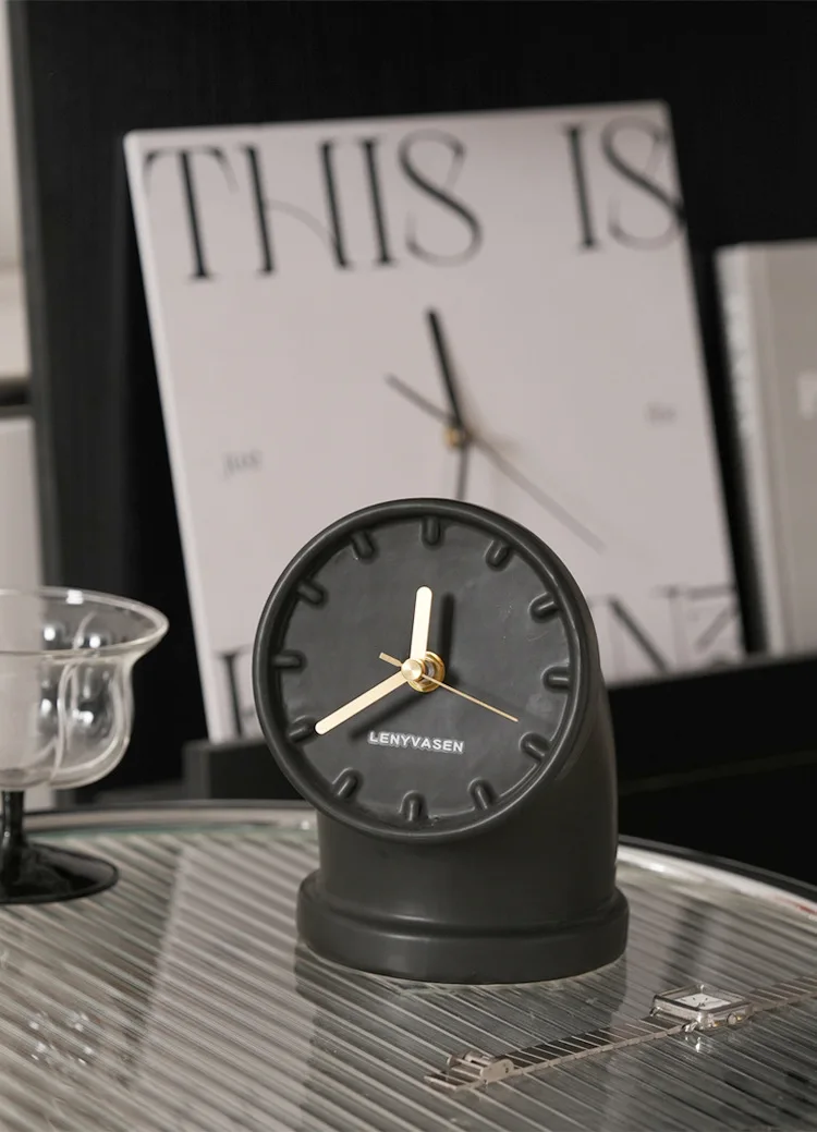 Fotografia 6: Relógio de mesa de cerâmica Zml - relógio silencioso de estilo industrial - relógio decorativo com pêndulo para sala de estar e móvel de TV