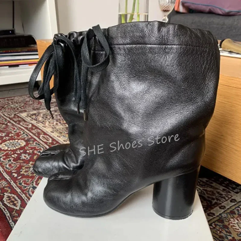 

Роскошный дизайн, женские эластичные ботинки таби, ботинки челси на высоком каблуке с раздельным носком, черные кожаные короткие сапоги до середины икры, женская обувь