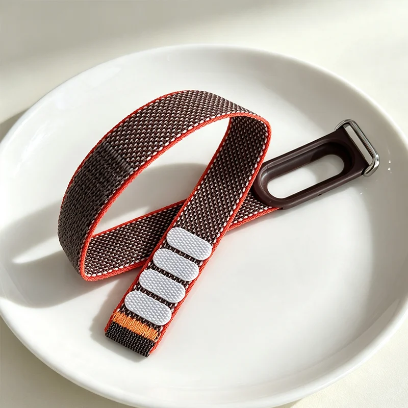 حزام نايلون لساعة فيتبيت إير، - مراجعة Sport Loop Velcro وسعره