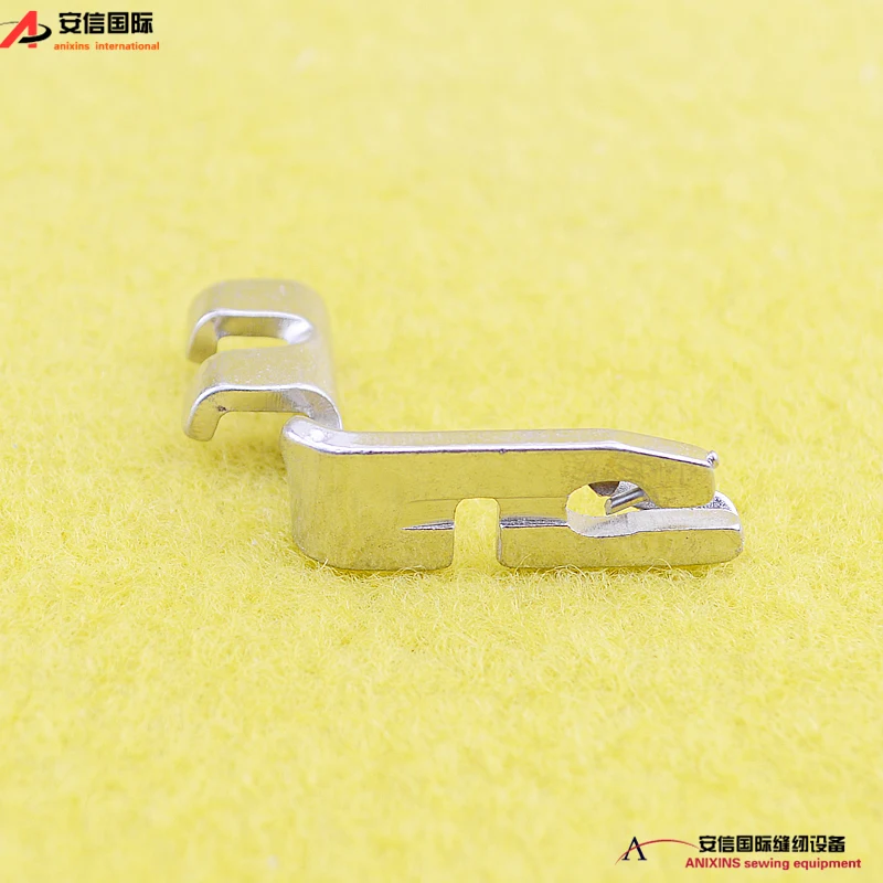 Household Sewing Machine Old-Fashioned Foot-Stepping Sewing Machine Curling Presser Foot Folding Presser Foot Flying Sewing Mach