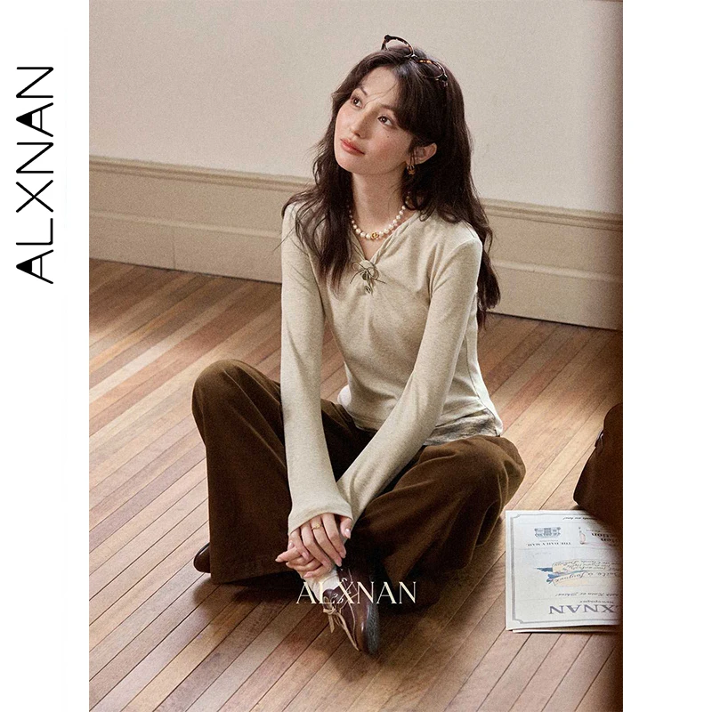 ALXNAN T-shirt a maniche lunghe con farina d'avena Donna Autunno Chic Bottone con scollo a V Cuciture scozzesi Slim-fit Tees 2025 Casual Top Donna L57502