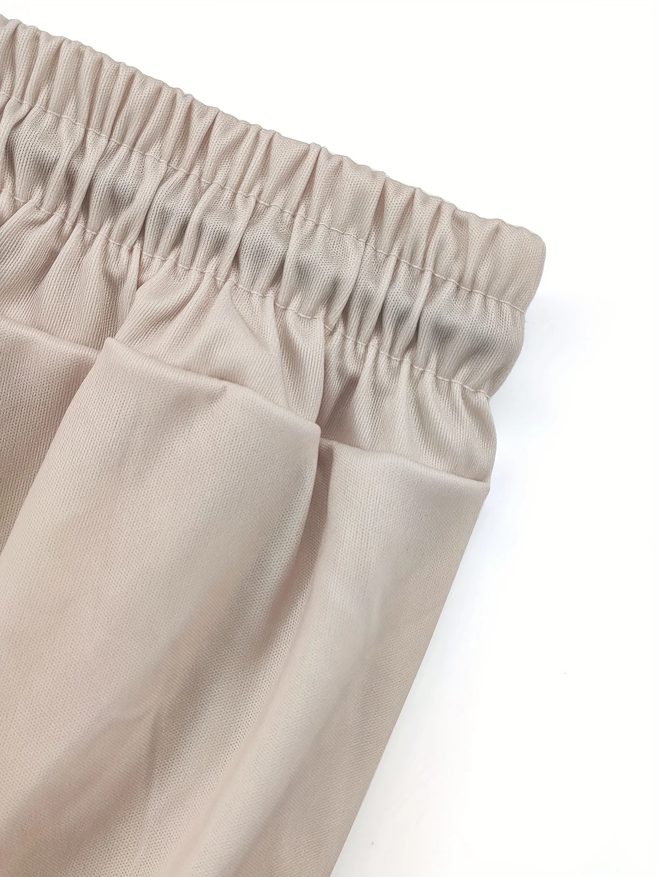 O novo conjunto masculino para o verão de 2025 é impresso em 3D, moderno, casual, confortável e respirável