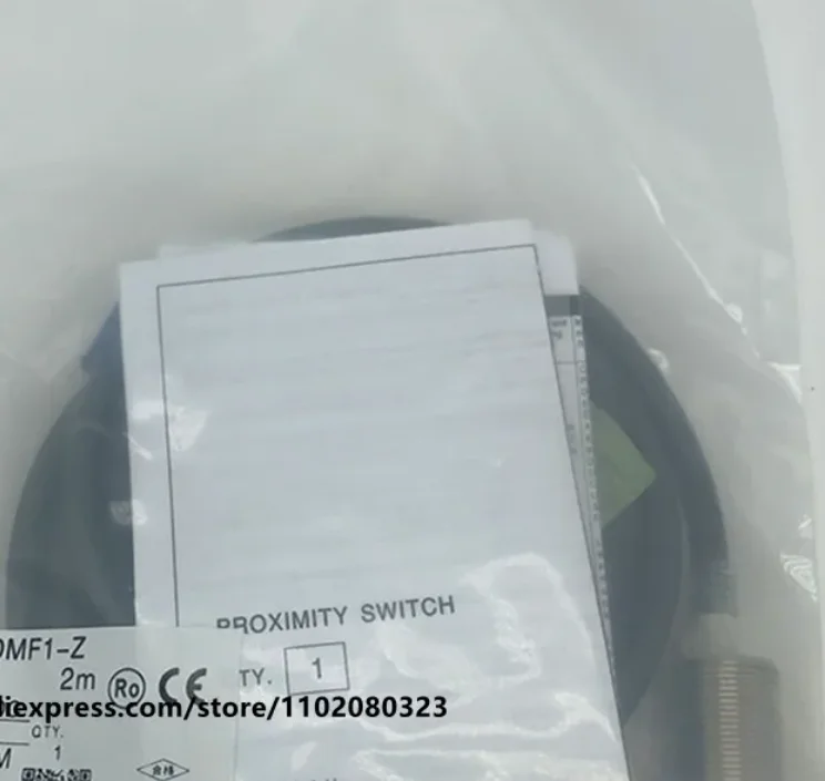 

3 шт. новый бесконтактный переключатель E2E-X10MF1-Z E2E-X2ME2-Z E2E-X10ME1-Z E2E-X2MF1 E2E-X10ME2 E2E-X2MF1-Z E2E-X10ME2-Z