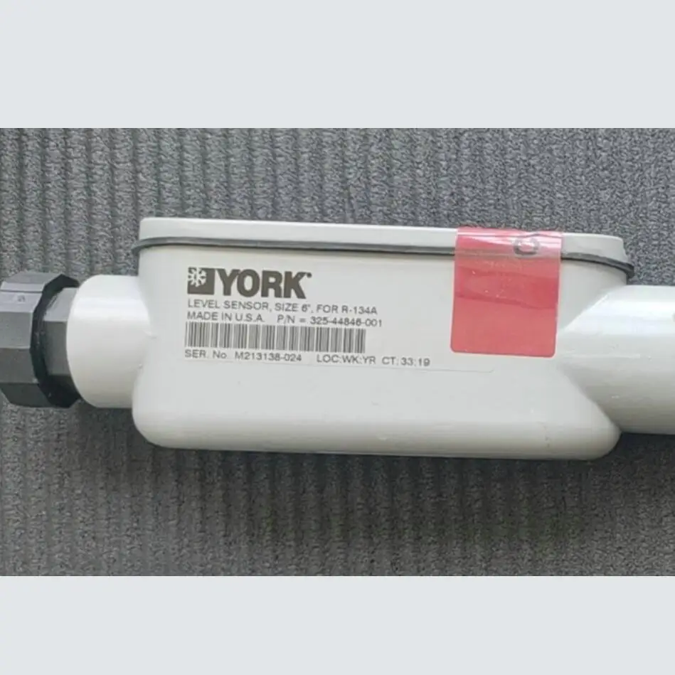 

New liquid level and oil level senso 025-36761-000 325-44846-001 025-35144-000 025-34169-000