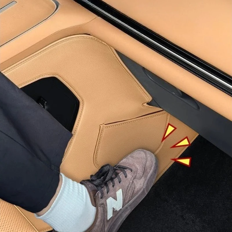 

Center Console Side Kick Pad for Geely Galaxy Starship 7EMi – Anti‑Scratch Protective Cover