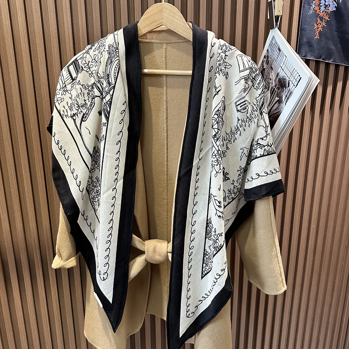 الثلاثي الحرير والصوف شال الشتاء الدافئة وشاح المرأة الأوشحة الكبيرة الحواف توالت شالات الأم هدية الكريسماس