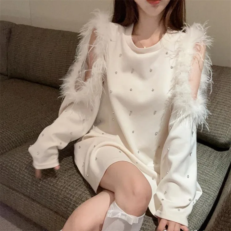 Korejepo Diamond Feather Dress Autumn Winter 2024 New Korean Temperament Scheming Fluff Design Off Shoulder Women Vestido