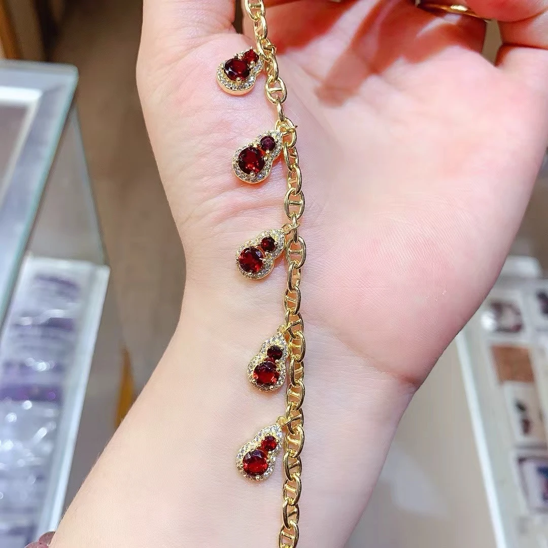 KJJEAXCMY Natural Garnet Bracelet S925 silver , electroplated locking color process, high clarity Full of luster Support testing