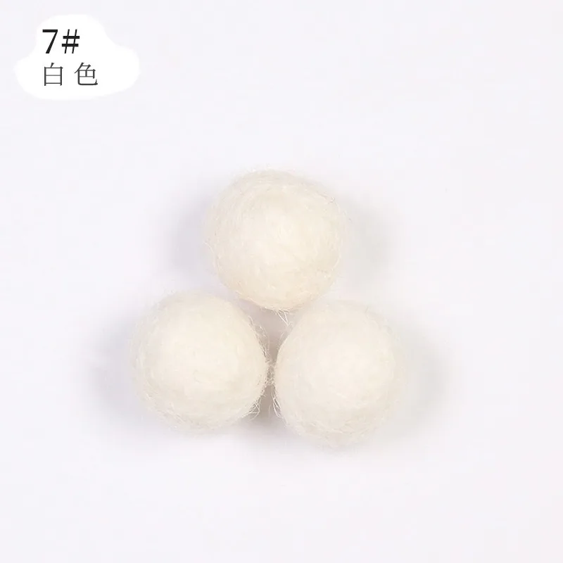 10pcs DIY Wool Felt Balls Handmade Felt Christmas Gifts 15mm