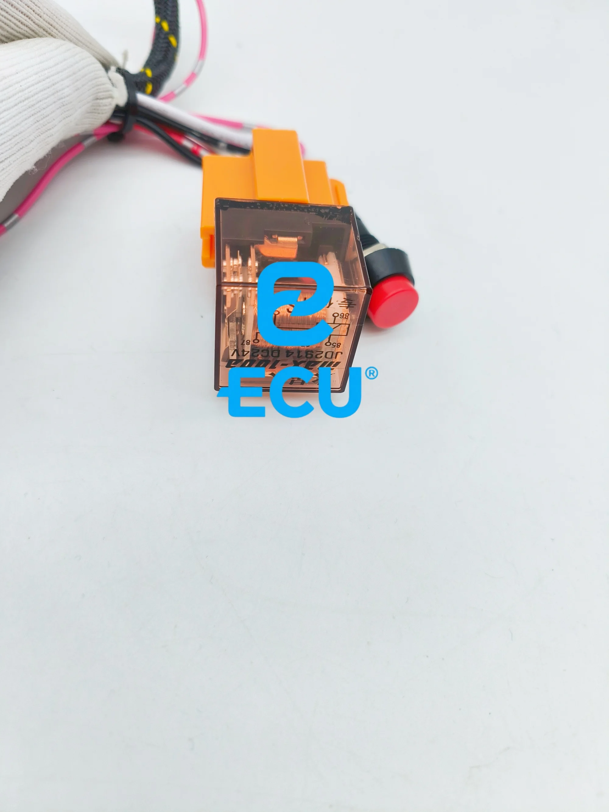 The programming cable is suitable for the Caterpillar 320E startup programming line.