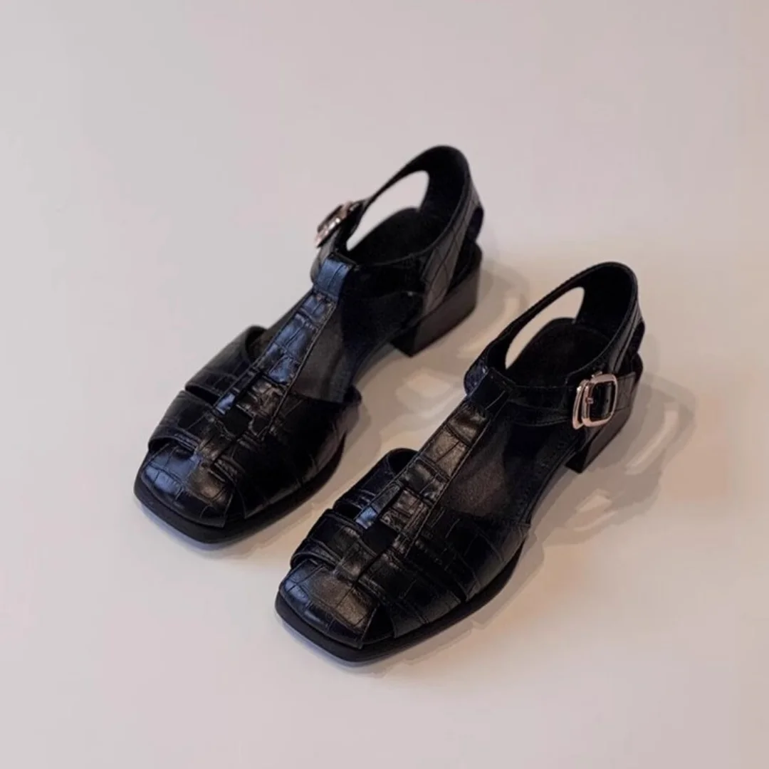 

2026 Summer New Women French Retro Woven Roman Sandals Black Block Heel Hollow Out Breathable Daily Commute Casual Shoes