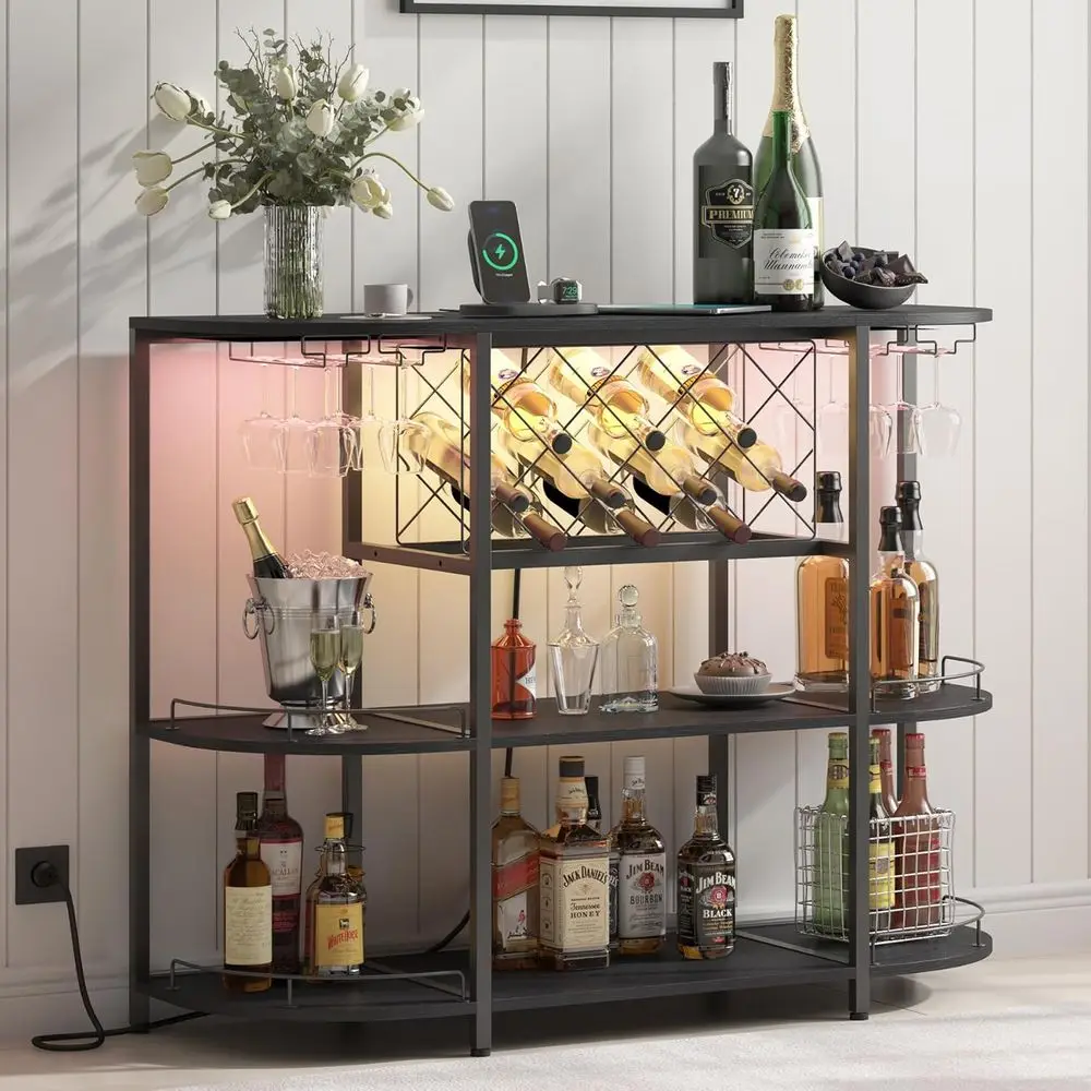 Mesa de Café Preta de 3 Níveis com Suporte para Vinho, Tomada Elétrica e Luz LED para Bar em Casa e Armazenamento na Cozinha