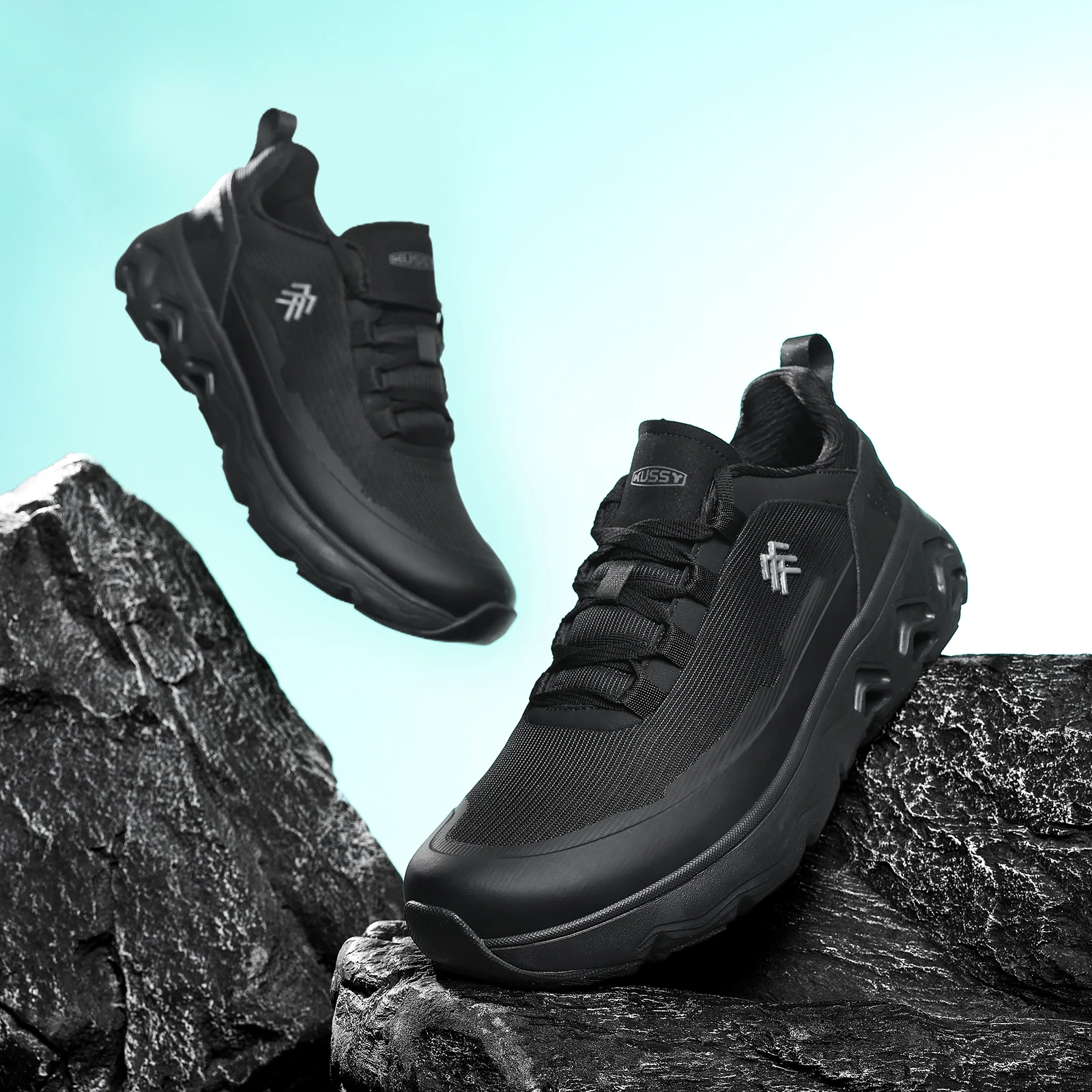 Men Walking Shoes Original Outdoor Waterproof Casual Non-Slip Lace Up Male Luxury Cushioning Resistant Lightweight Running Shoes