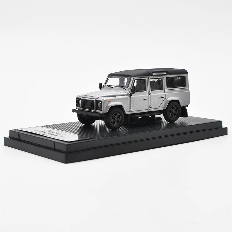 Diecast 1/43 Size Land Rover Model Car Land Rover 110 Suv Alloy Car Model Collection Display Hobby Original Box