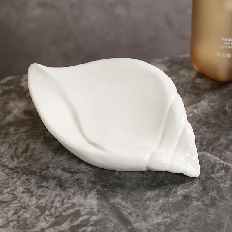 Soap Dish Creative Conch Ceramic Waterproof Bathroom Accessories Light Luxury Style Drain Rack Glaze Smooth and Easy To Clean