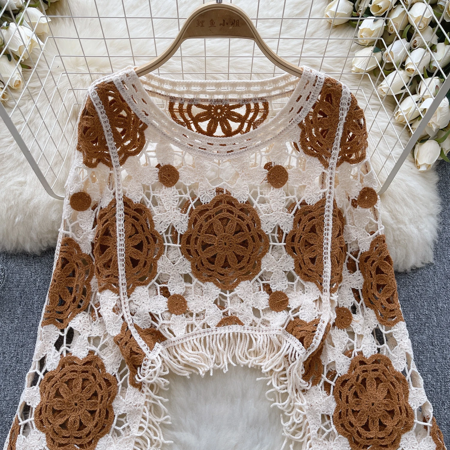 Chic Floral Long Batwing Sleeve Vintage Hollow Crochet Tassel Capes Blouse Fashion Tops Sexy Elegant Autumn Women Pullover