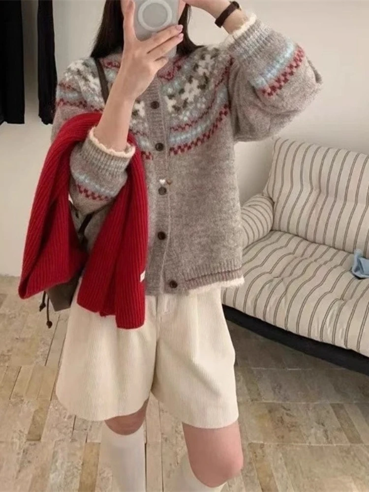 2025 New Women's Autumn Winter Knitted Sweater Vintage O-neck Jacquard Weave Korean Style Cardigan Loose Lazy Knitwear Coat Tops
