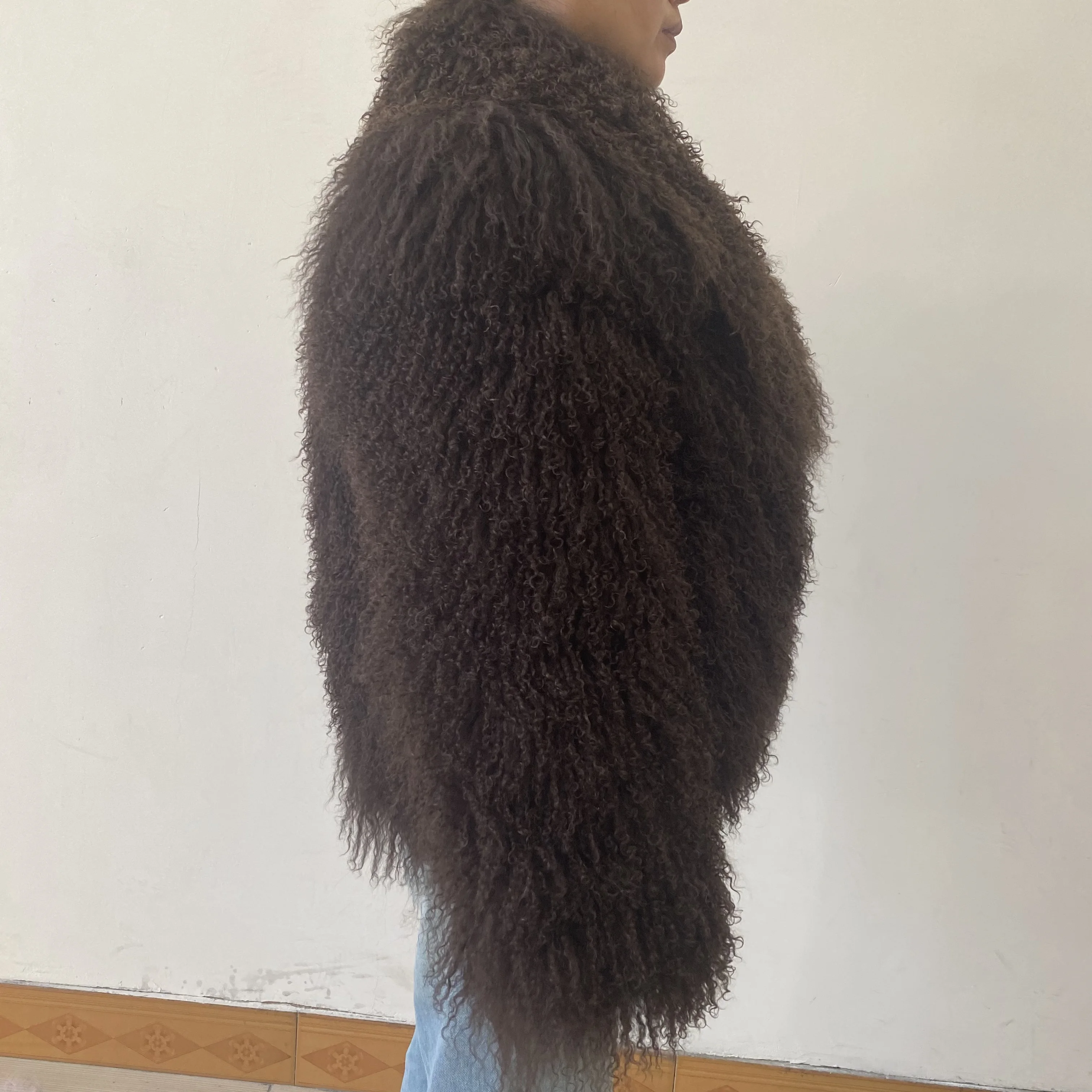 Рисунок 4 - Женское зимнее теплое пальто из