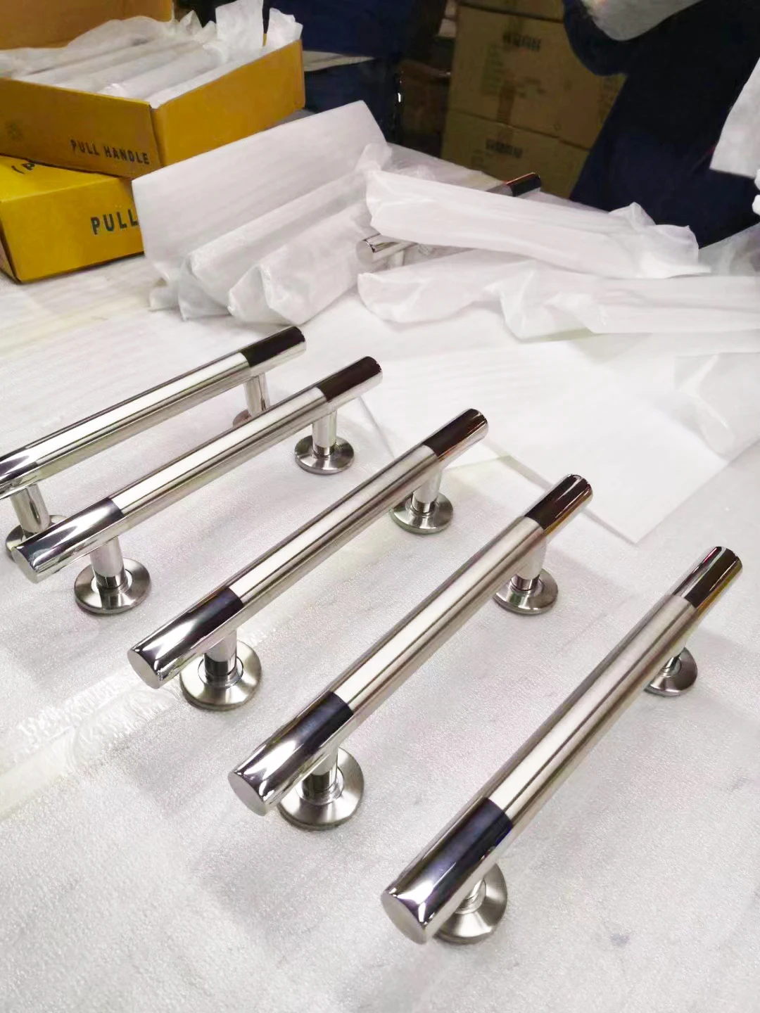 Imagem -02 - Polimento 304 Grade de Puxar Lidar com a Única Instalação Lateral Maçaneta da Porta para Portas de Madeira Metal Ferragem Pa381 Aço Inoxidável