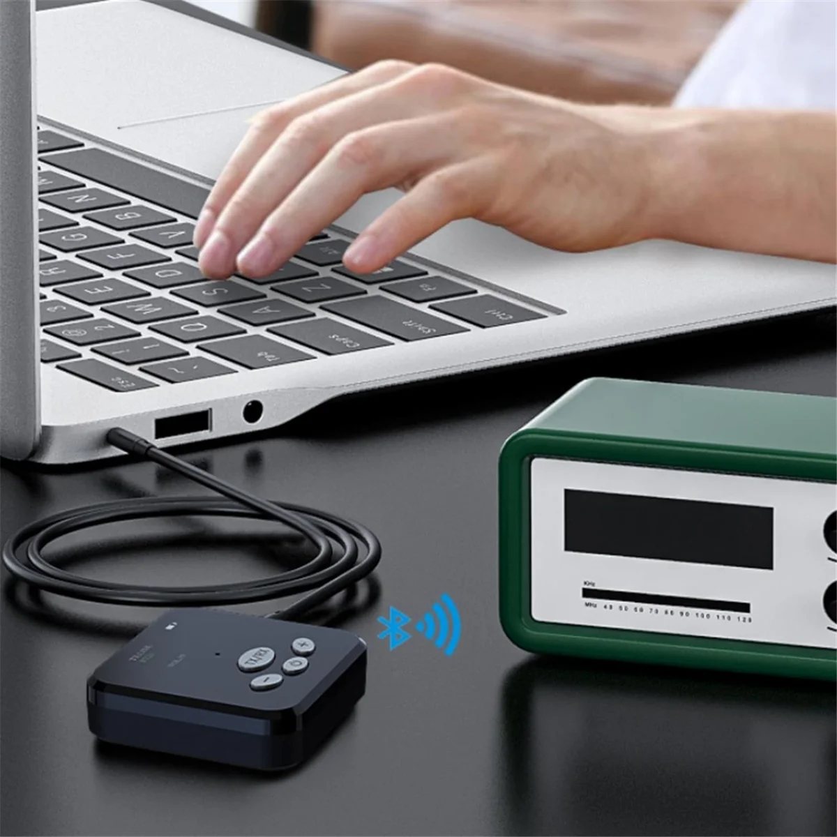 Superb Bluetooth 5.0 Transmitter Receiver,HiFi Wireless Audio Adapter,2-In-1 Bluetooth Adapter,3.5mm Bluetooth Audio Adapter