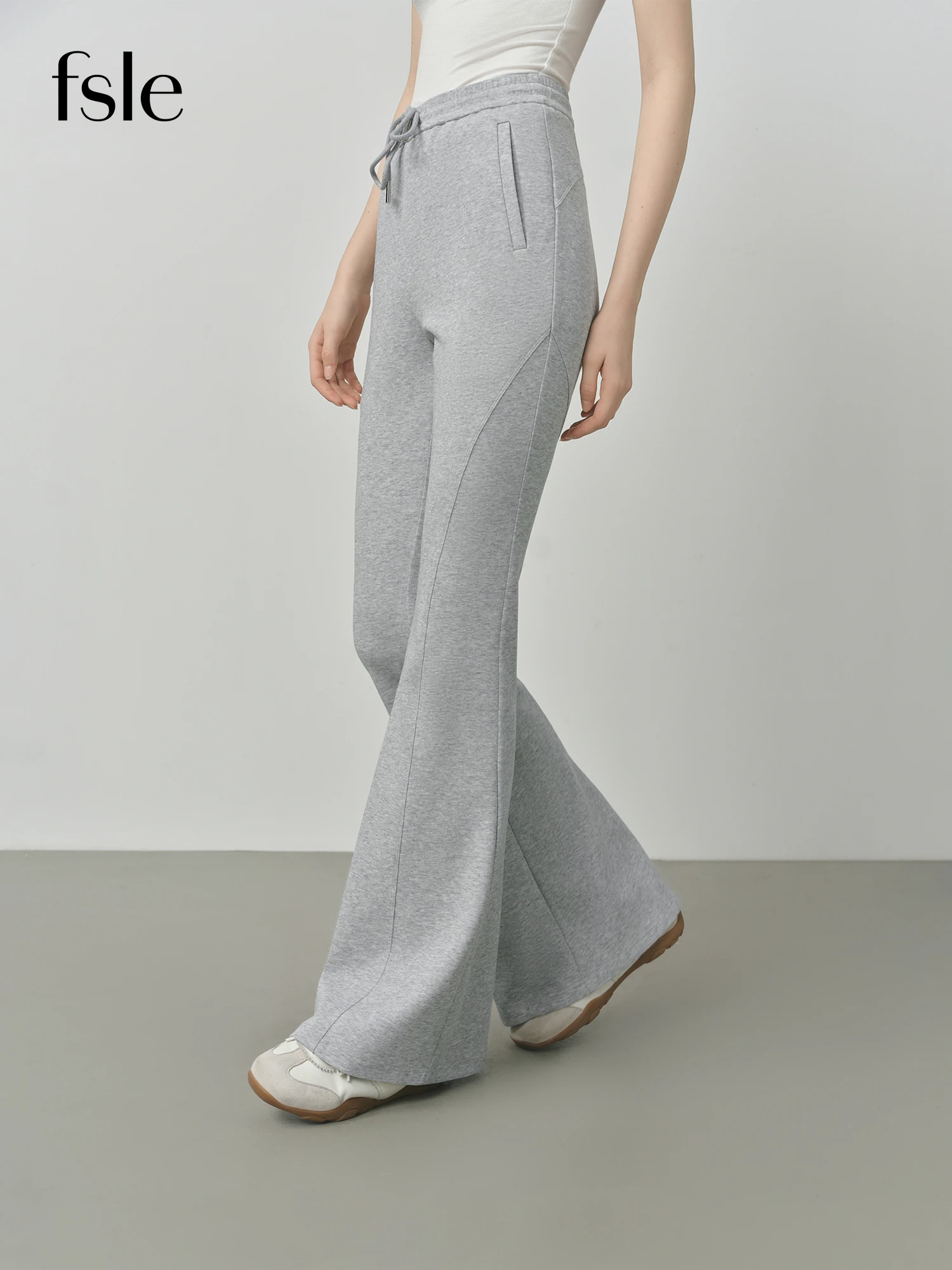 

FSLE Elastic Waist Casual Pants Women Autumn 2025 New Retro Slim Fit Flared Pants 25FS13228