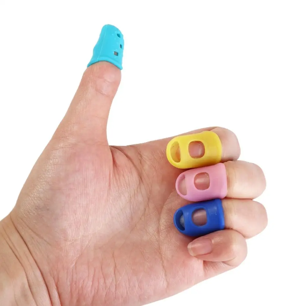 4 ชิ้น/เซ็ตลื่นกีตาร์ปลายนิ้วป้องกันยางสีทึบ Thimble ซิลิโคน Finger Guards DIY Craft ถุงมือ