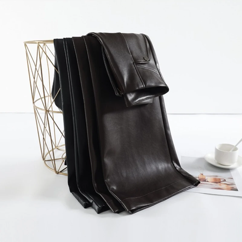 2025 جديد الخريف الشتاء Vintage عالية الخصر المرأة الأسود بولي Leather الجلود واسعة الساق السراويل جيوب عادية فضفاض الطابق طول السراويل الإناث
